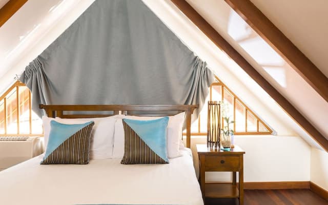 Tawantok Beach Villas - photo 3