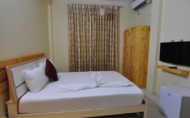 Koamas Lodge - photo 3