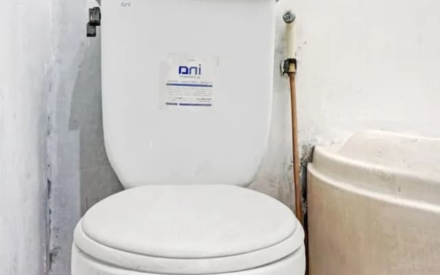 OYO 90696 Tobana House Bintaro - photo 2