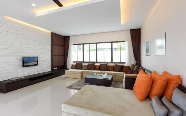 The Regent Pool Villa Kamala - photo 2