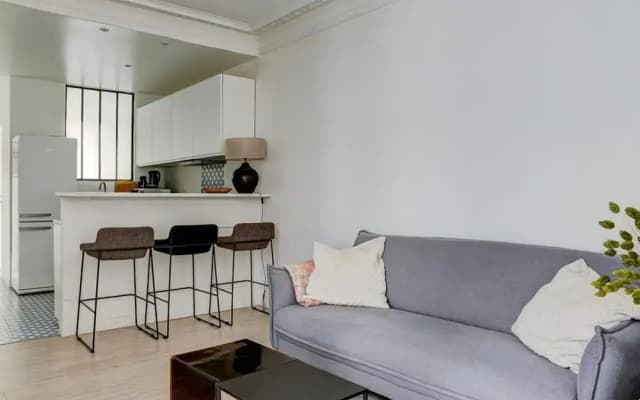 Secret Maillot Charming 1 Bed Apt in Paris - photo 5