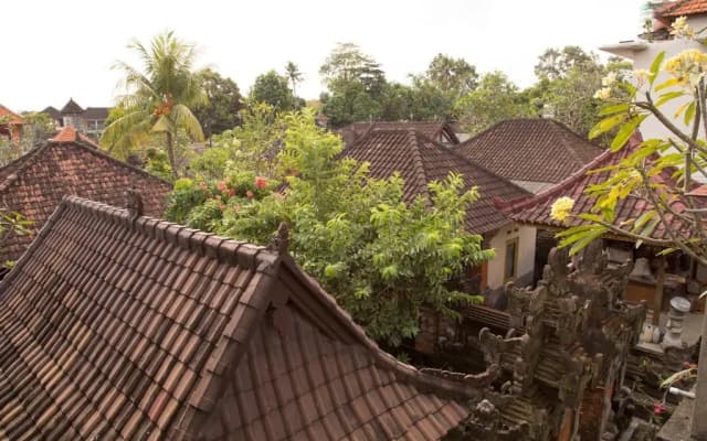 CIK'S Guest House - photo 2