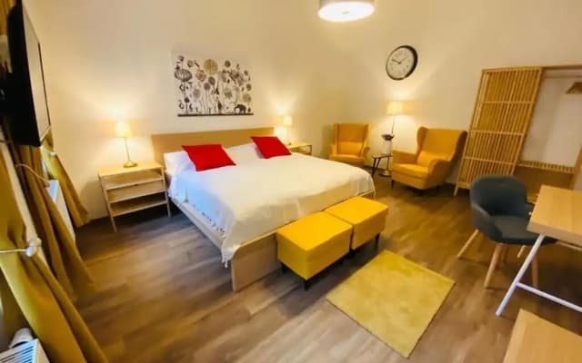 Unesco Prague Apartments - photo 2