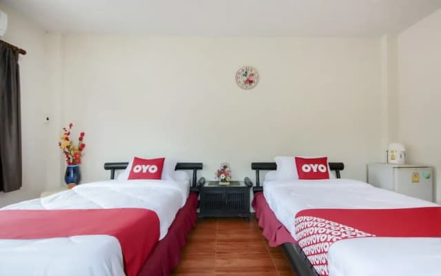 OYO 888 Apinyas Place Karon - photo 3