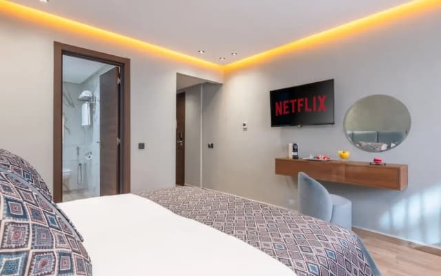 Swiss Continental Hotel - photo 3