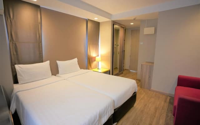Baan Tanwa - MRT Ratchadapisek - photo 3