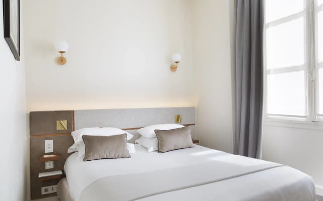 Hotel Verneuil - photo 3