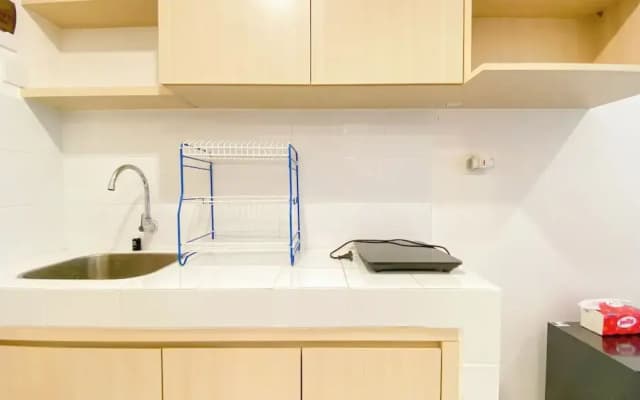 Good And Cozy Studio Apartment At Tokyo Riverside Pik 2 - photo 3