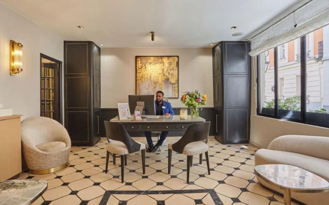 Eiffel Rive Gauche Hotel - photo 2