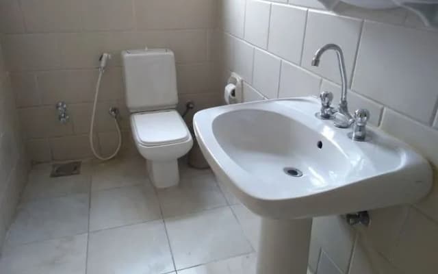 Hamburg Hotel - photo 5