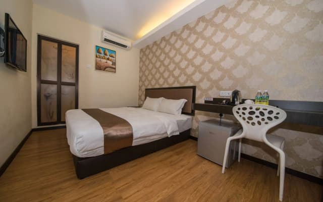 OYO 1214 Oro Hotel - photo 4