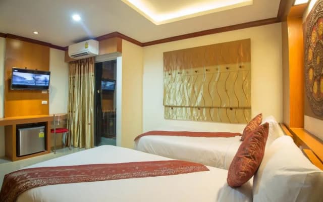 Il Mare Patong Place - photo 5