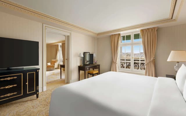 Shangri-La Paris Hotel - photo 3