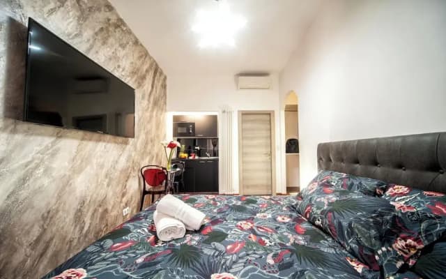 Farnese Jacuzzi Apartment - photo 4