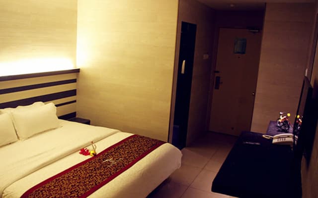Hotel Time Johor Bahru - photo 2