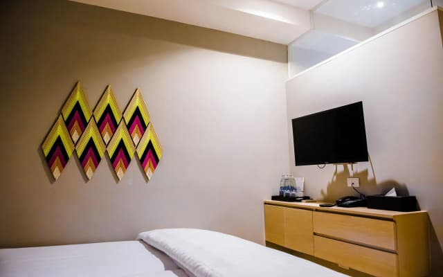 GN Luxury Hostel - photo 5