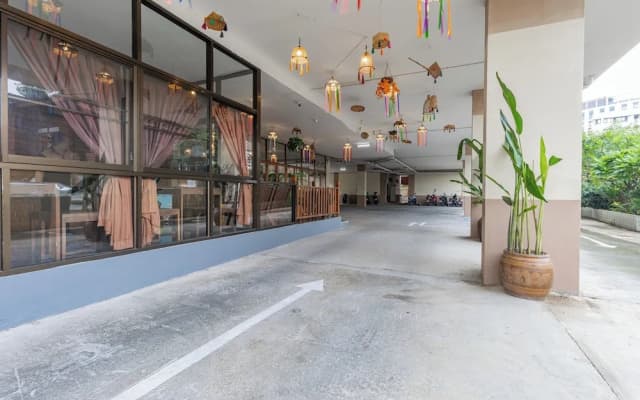 Budget Stars Hotel - photo 2