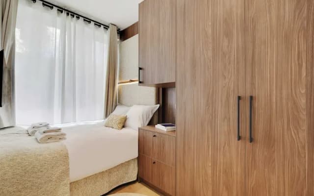 Newly Refurbished Flat in Heart of 18th District - photo 5