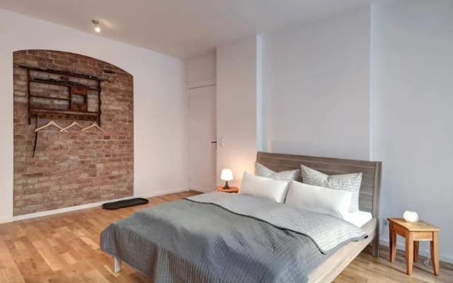 Sleep Like Home Apartments - photo 4