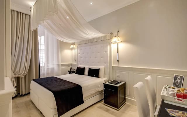 Hotel Tito - photo 5