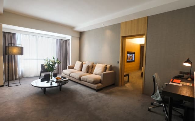 G Hotel Gurney - photo 3