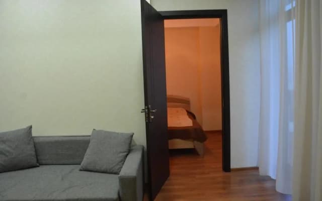 Friendship house - photo 2