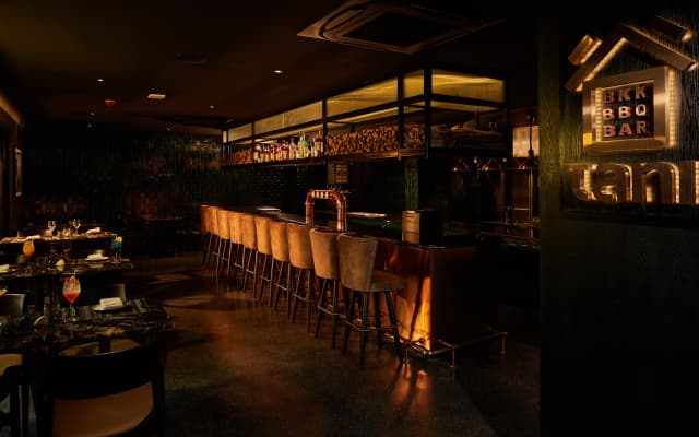 The Gravitique Hotel Khaosan - photo 2