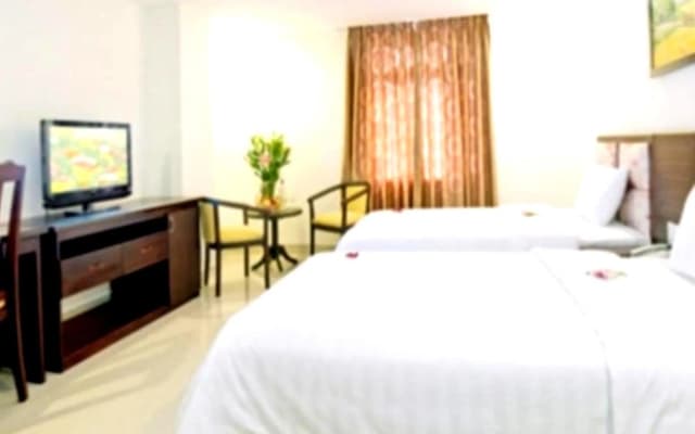 Kay Han Riverfront Hotel Da Nang - photo 5