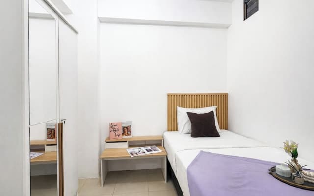 Cozy White 2Br At Bassura City Apartment - photo 2