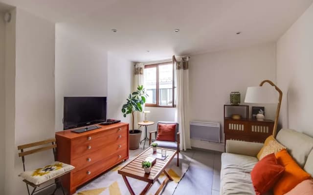 Charming Flat - 6 Mins to Gare Du Nord Metro - photo 4