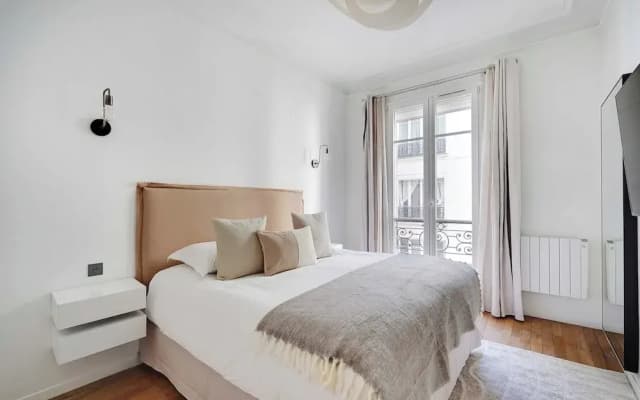 Beautiful Apartment - 2bd/4p - Arc de Triomphe - photo 2