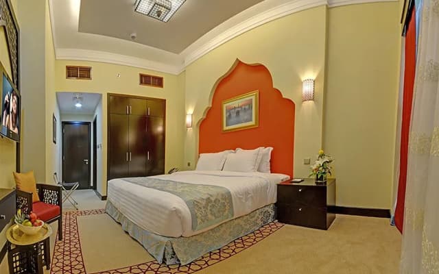 Boutique 7 Hotel & Suites - photo 5