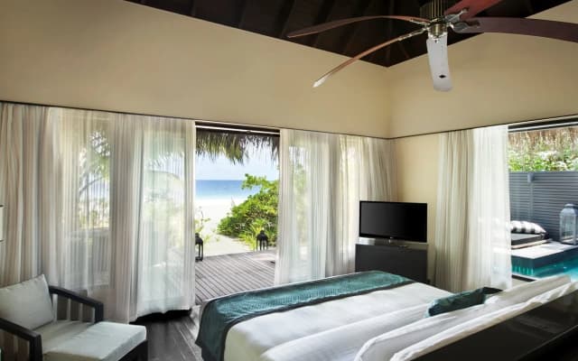 Outrigger Konotta Maldives Resort - photo 4
