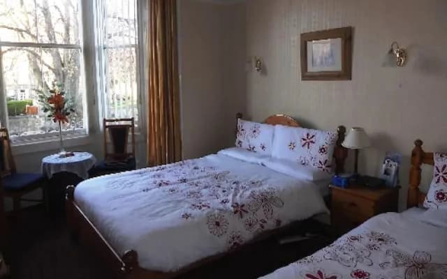 Cherrytree Villa Guest House - photo 2