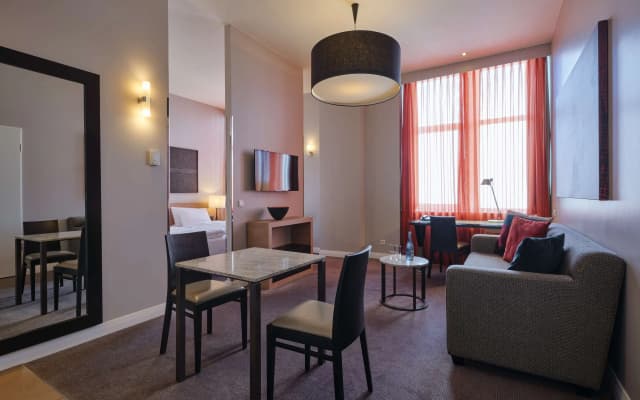 Adina Apartment Hotel Berlin CheckPoint Charlie - photo 4