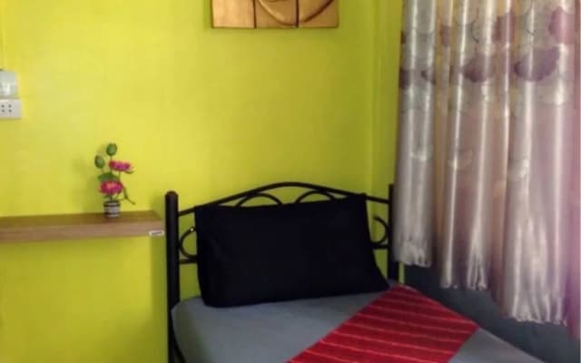 A.T guesthouse - Hostel - photo 4