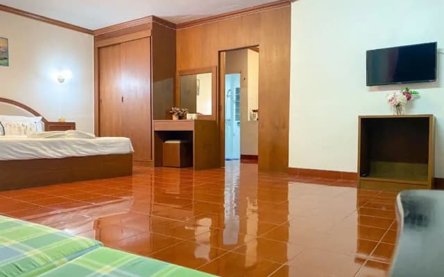 Pichnaree Guest House - photo 2
