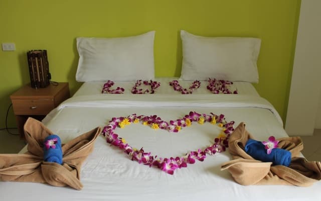 Thai Royal Magic - photo 3