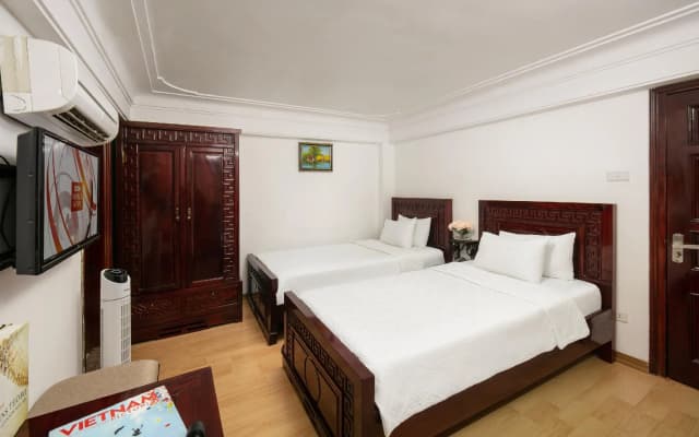 Little Hanoi Hotel - photo 3