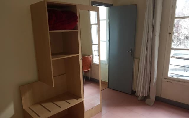 Au Royal Mad Hotel - photo 4