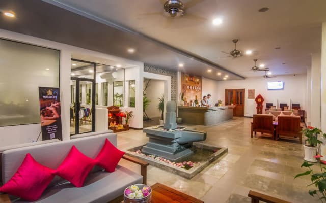 Green Amazon Residence - photo 2
