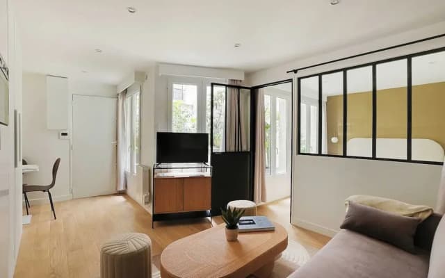 Magnificent Apartment in Les Halles - photo 5