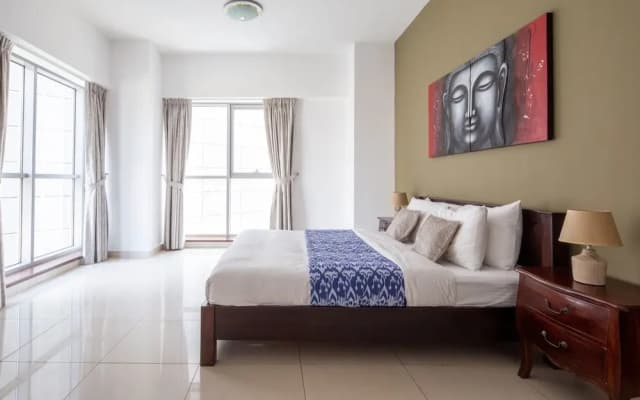 Stylish 2BR Apartment In Business Bay - photo 3