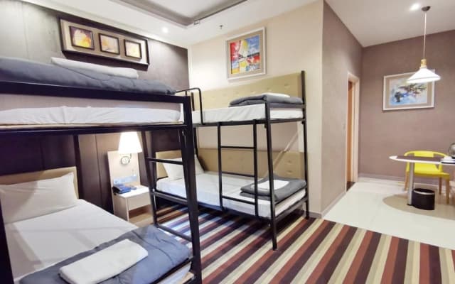 Podstel Hostel Bangkok By RedDoorz - photo 3
