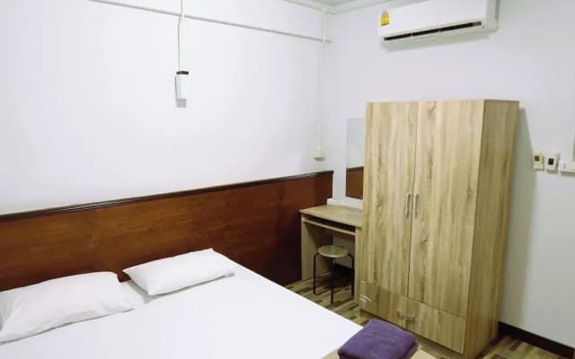 Bed Station Hostel Krabi - photo 2