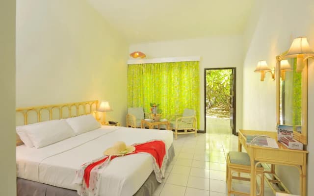 Fun Islands Resort - Maldives - photo 4