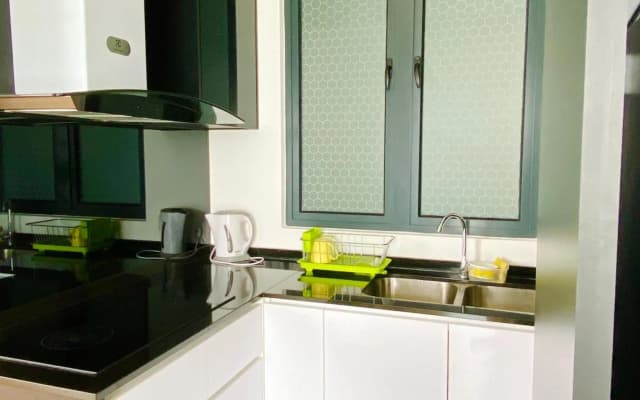 Dream Suite 2 - Landmark Residence 1, High Floor, KLCCview, Nice view, WiFi & TvBox - photo 4