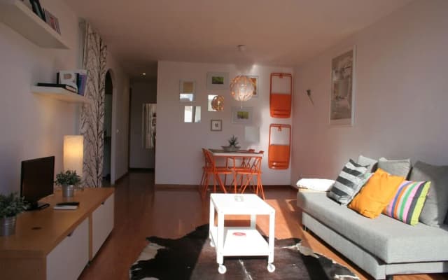 Avenida Apartments Urgell - photo 2