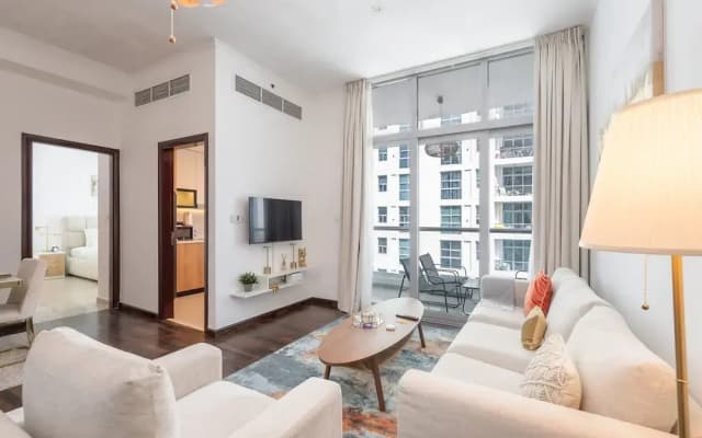 Gorgeous 1 Bedroom in DEC Tower With Marina Views - photo 2