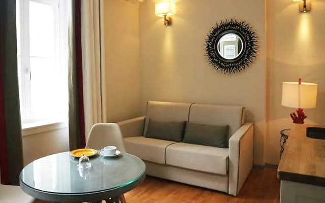 Acropolis TownHouseCo Suites - photo 5